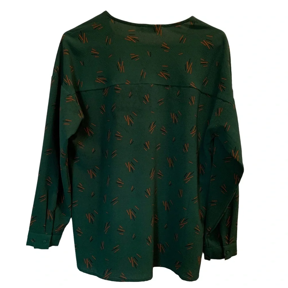 All in Favor Emerald Green Blouse Size Small - Picture 3 of 14